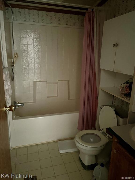 9691 Stoneypointe Drive, MI — Photo 13