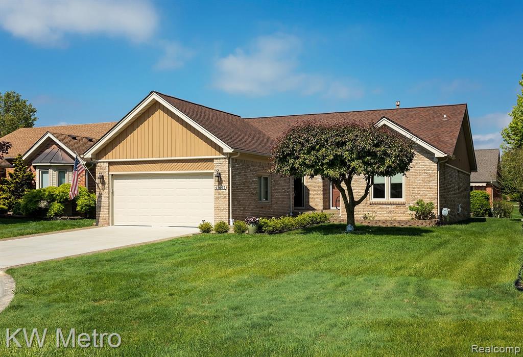 41667 WESTBURY Lane, Clinton Twp, MI 48038 — Photo 2