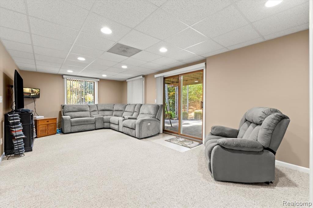 9755 Forest Ridge Drive, Clarkston, MI 48348 — Photo 44