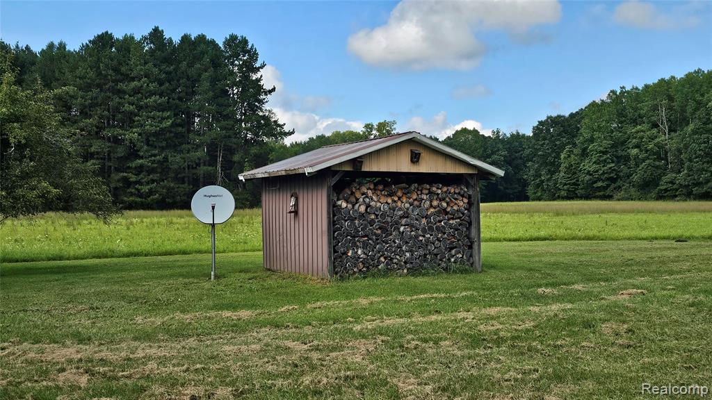 14066 N Lewis Road, Clio, MI 48420 — Photo 32