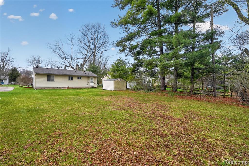 4739 Joan Lane, Pinckney, MI 48169 — Photo 26