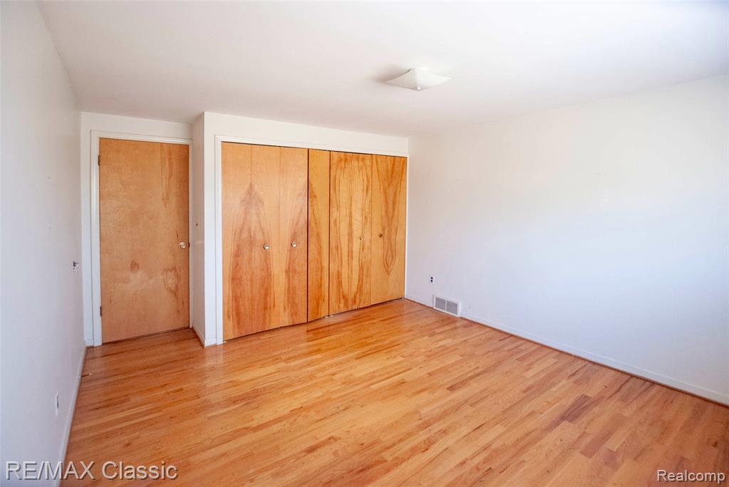 16083 Kirkshire Avenue, Beverly Hills, MI 48025 — Photo 18