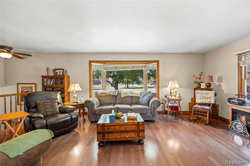 2762 N Harris Road, Ypsilanti, MI 48198 — Photo 32