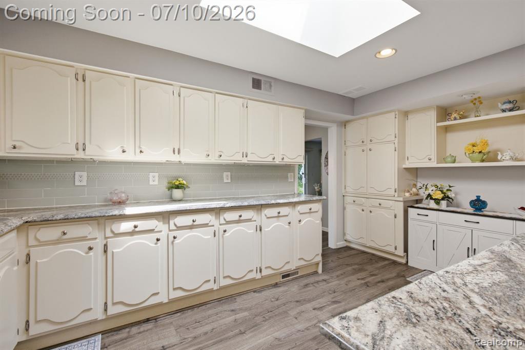 1501 River Road, 301, St. Clair, MI 48079 — Photo 10