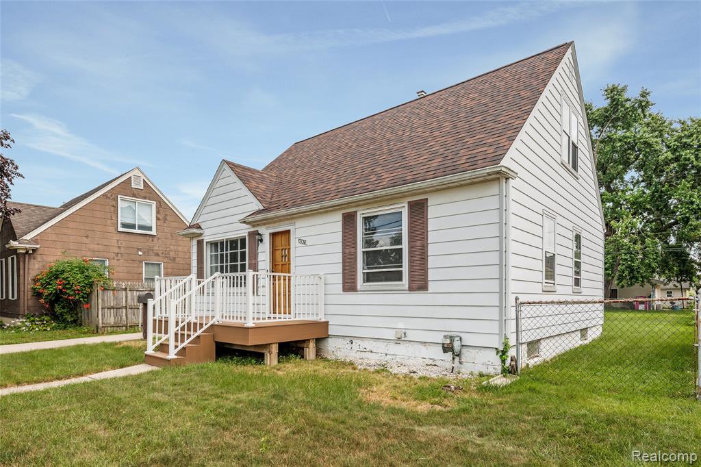 15738 Frazho Road, Roseville, MI 48066 — Photo 2