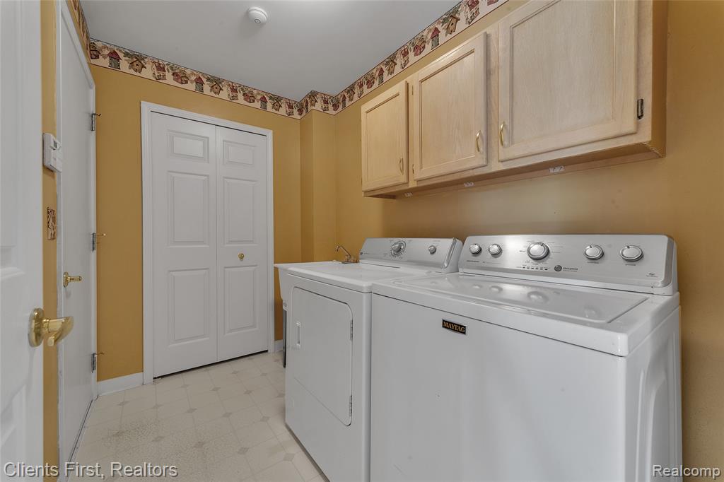 46509 Killarney Circle, Canton, MI 48188 — Photo 32