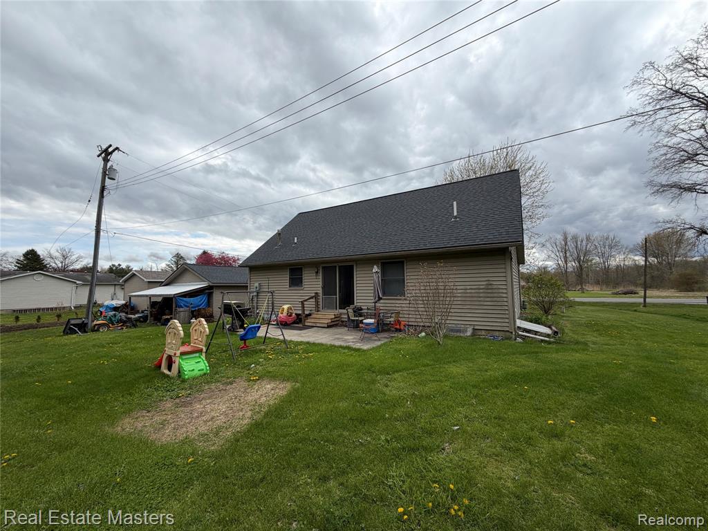 5360 Smiths Creek Road, Kimball, MI — Photo 6