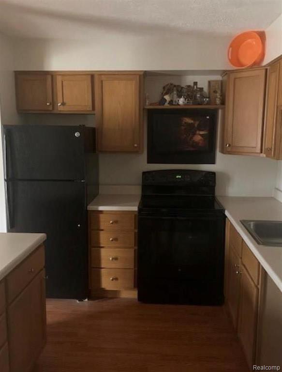 7325 WOODVIEW DR. Unit #4, Westland, MI — Photo 3