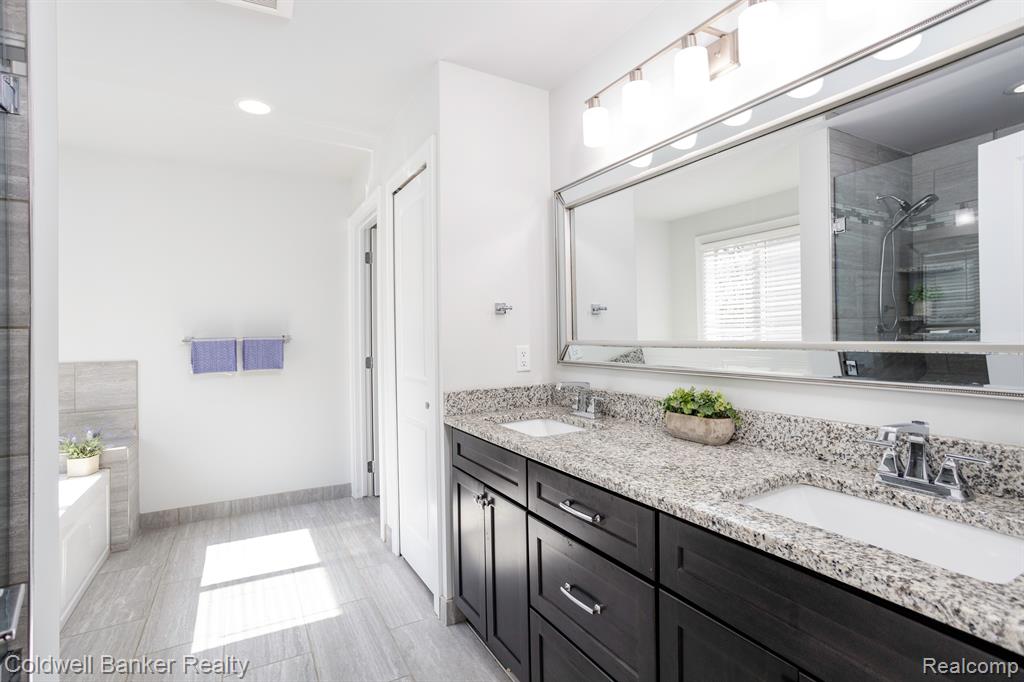 15553 Robinwood Drive, Northville, MI 48170 — Photo 28