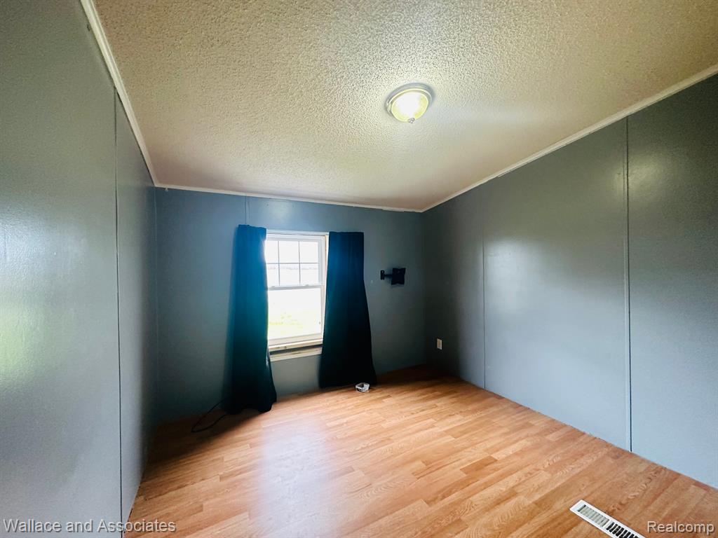 5500 HARRIS Road, MI 48032 — Photo 21