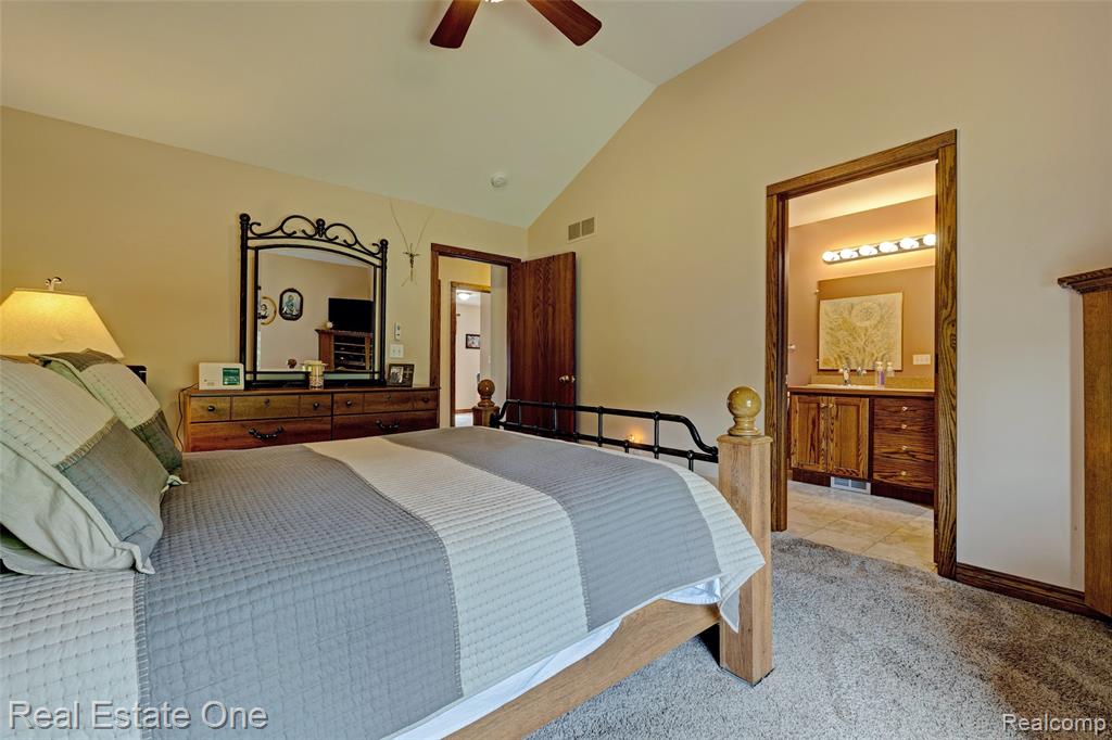 5899 Cobblestone Drive, Almont, MI 48461 — Photo 19