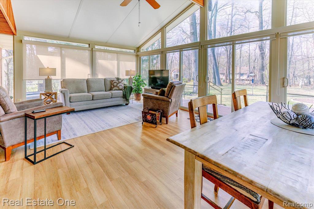 488 ORCHARDALE Drive, Rochester Hills, MI 48309 — Photo 25
