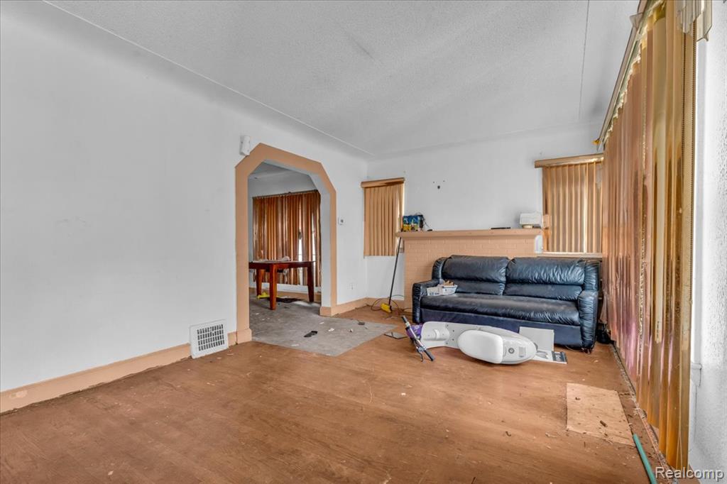 15775 Indiana Street, Detroit, MI 48238 — Photo 4
