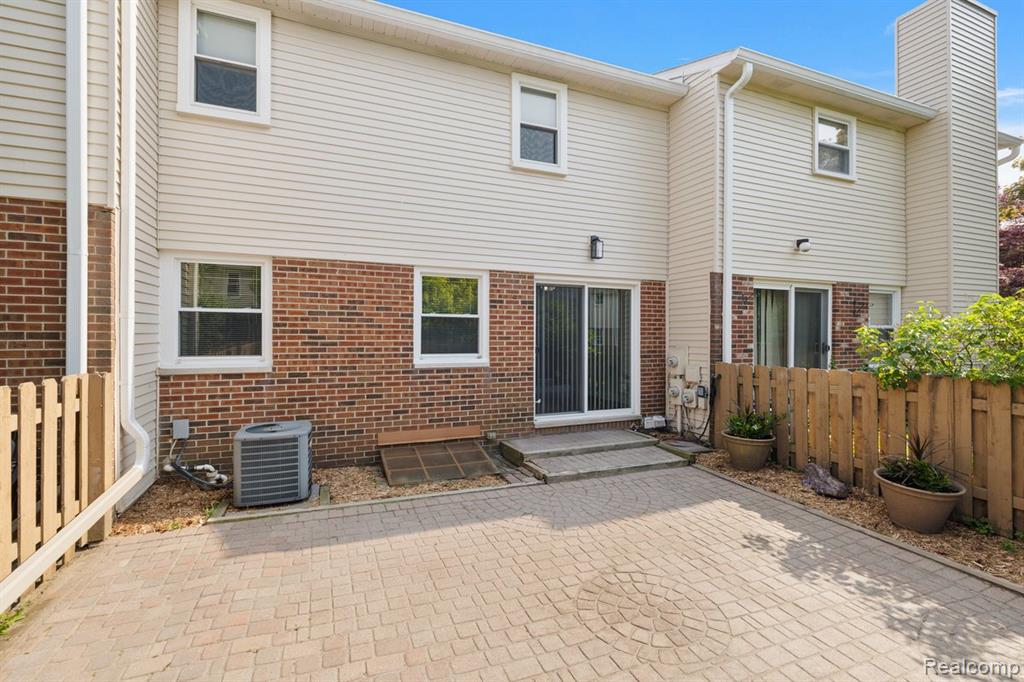 5078 BUCKINGHAM, Troy, MI 48098 — Photo 39