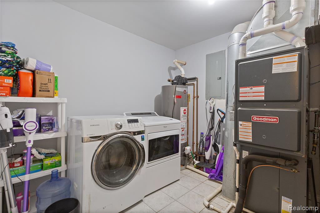 39650 Macomber Street, Harrison Township, MI — Photo 13