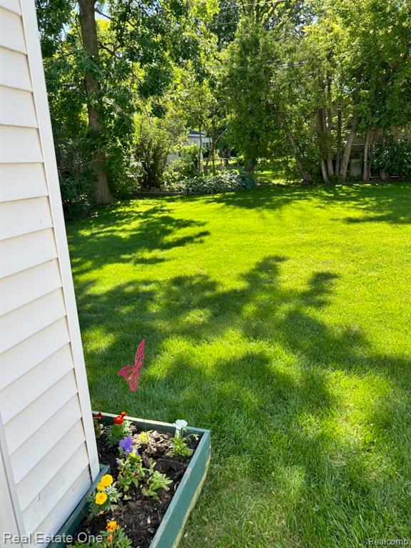 2075 Deering Street, Garden City, MI — Photo 59