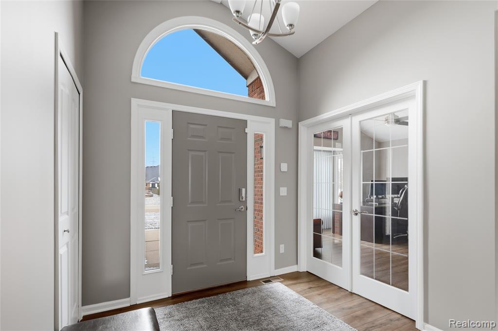 48274 Beacon Square Drive, Macomb, MI 48044 — Photo 8