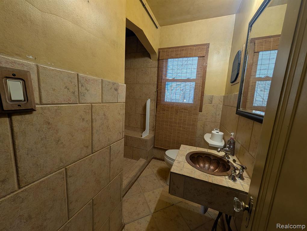 6652 Rockdale Street, Dearborn Heights, MI 48127 — Photo 28