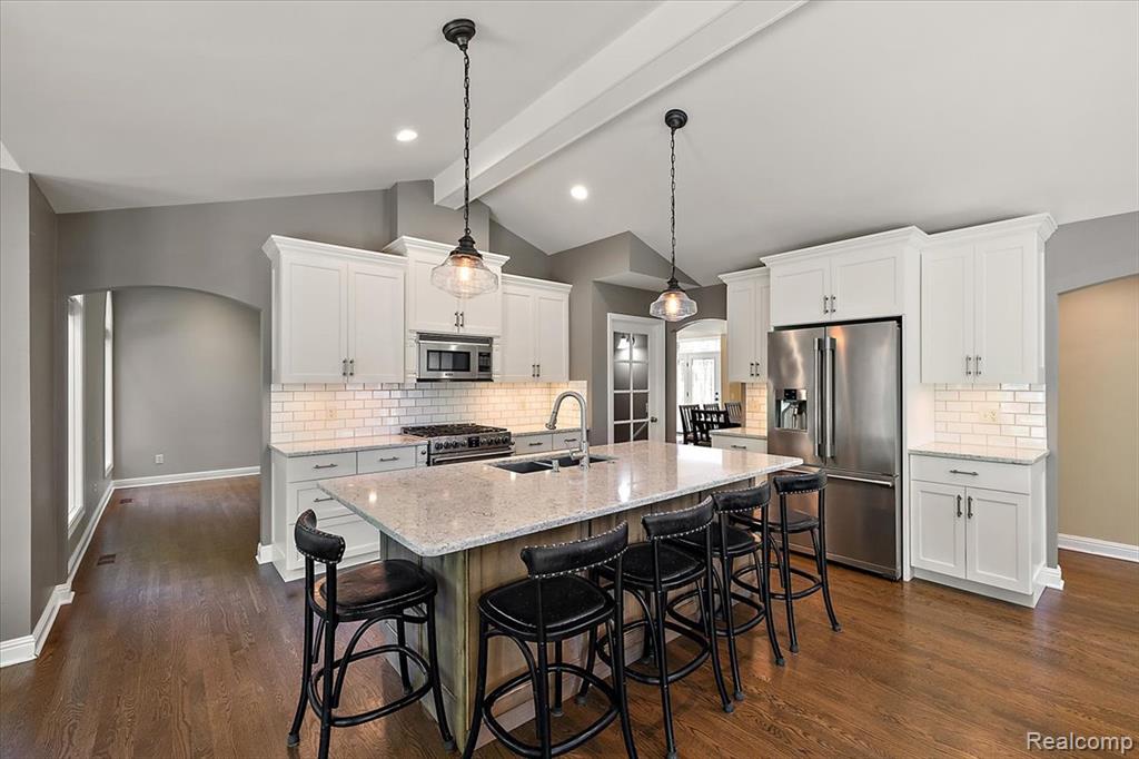 6591 Tree Knoll Drive, Troy, MI 48098 — Photo 12