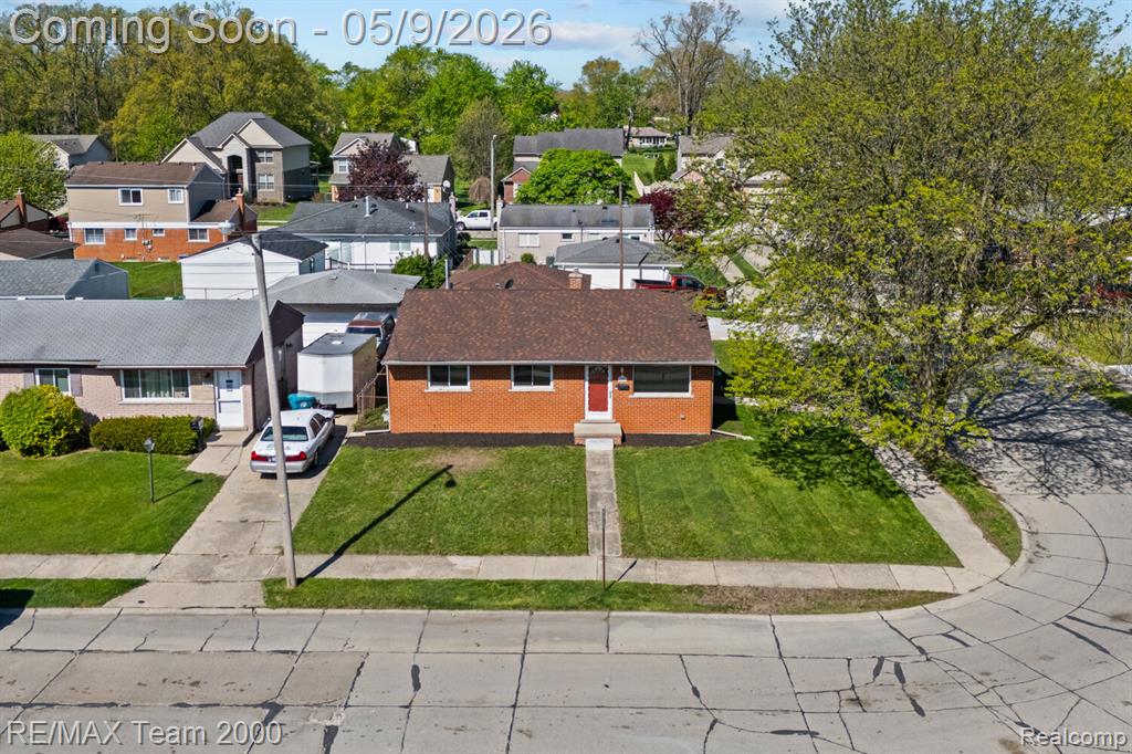 6557 Huntleigh Street, Garden City, MI — Photo 2