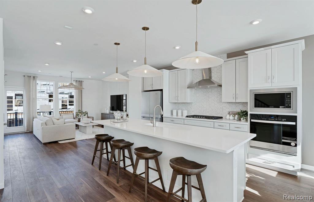 42913 Atwood Avenue, Novi, MI — Photo 9