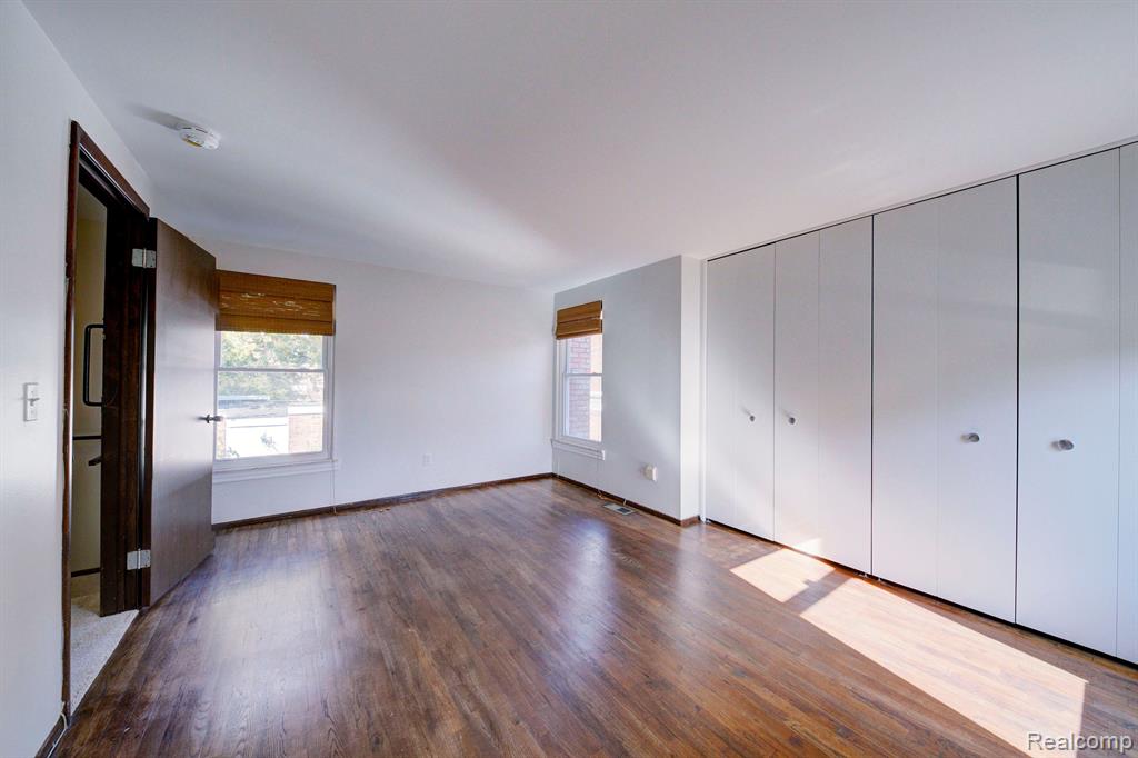 2037 Hyde Park Drive, Detroit, MI 48207 — Photo 25