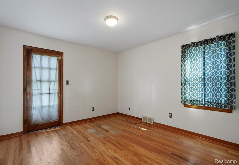 920 N Denwood Street, Dearborn, MI 48128 — Photo 5