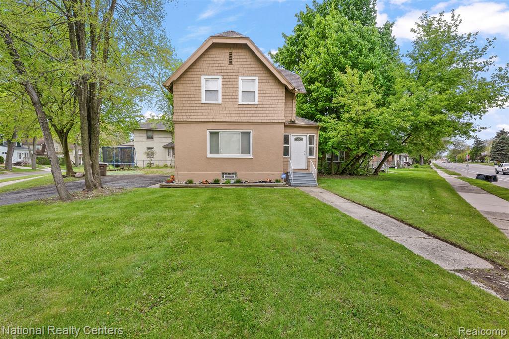 686 N Perry Street, Pontiac, MI 48342 — Photo 2