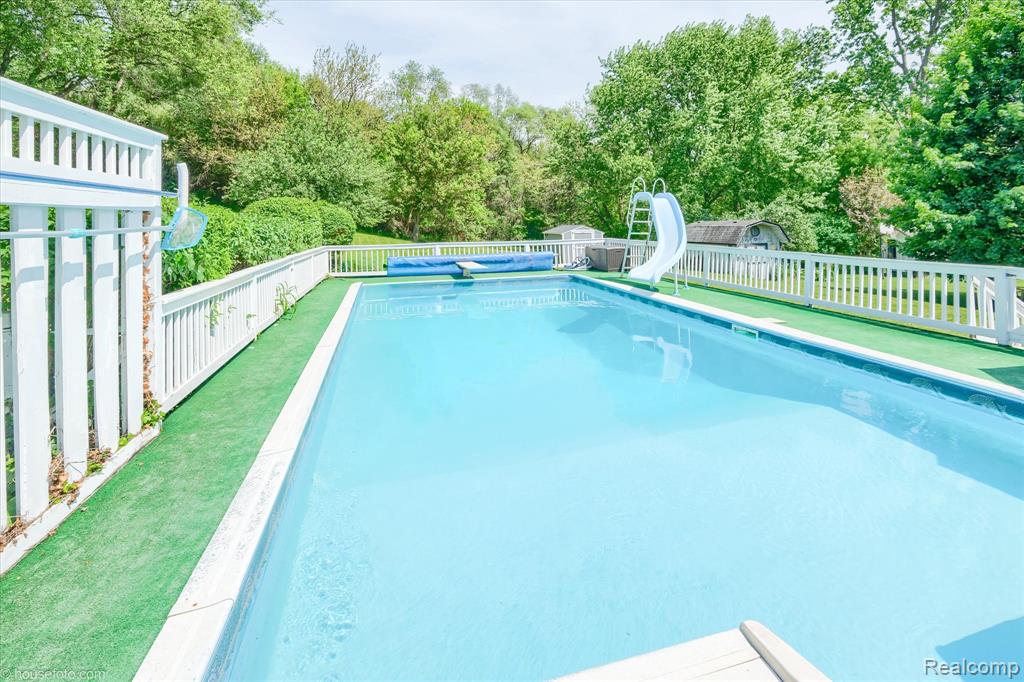 3395 Sandy Shore Drive, Metamora, MI 48455 — Photo 16