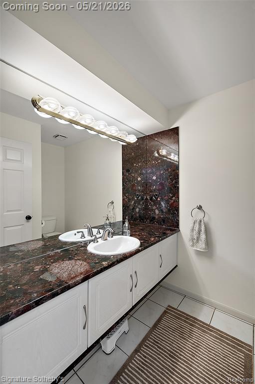 42280 Locklin Drive, Sterling Heights, MI 48314 — Photo 19