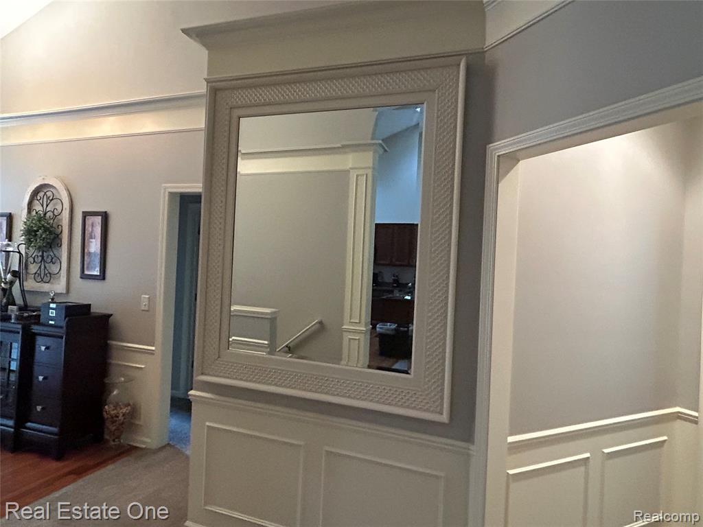 748 KNOLLS LANDING Drive, Milford, MI 48381 — Photo 30