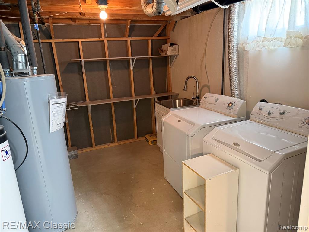 429 Cambridge Avenue, South Lyon, MI 48178 — Photo 16