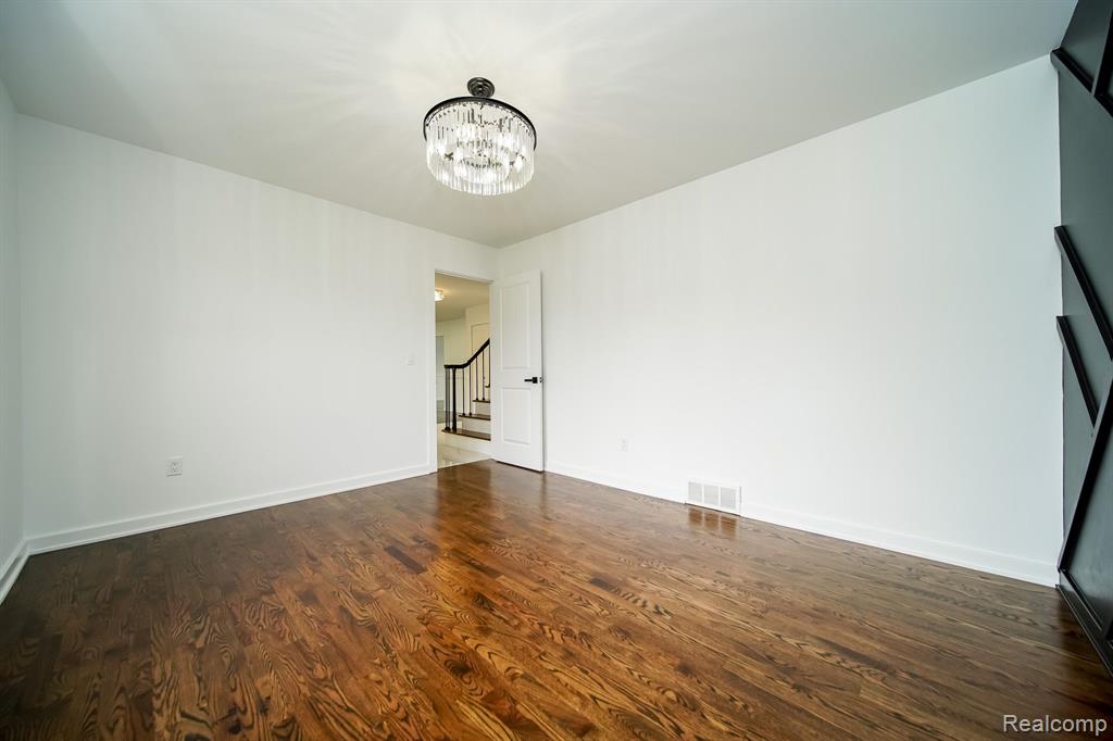 52556 BELLE Crest, Shelby Twp, MI 48316 — Photo 20