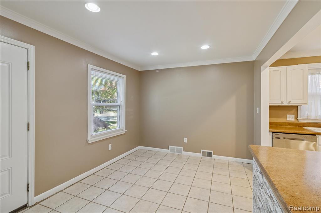 7853 Robinson Avenue, Allen Park, MI 48101 — Photo 15