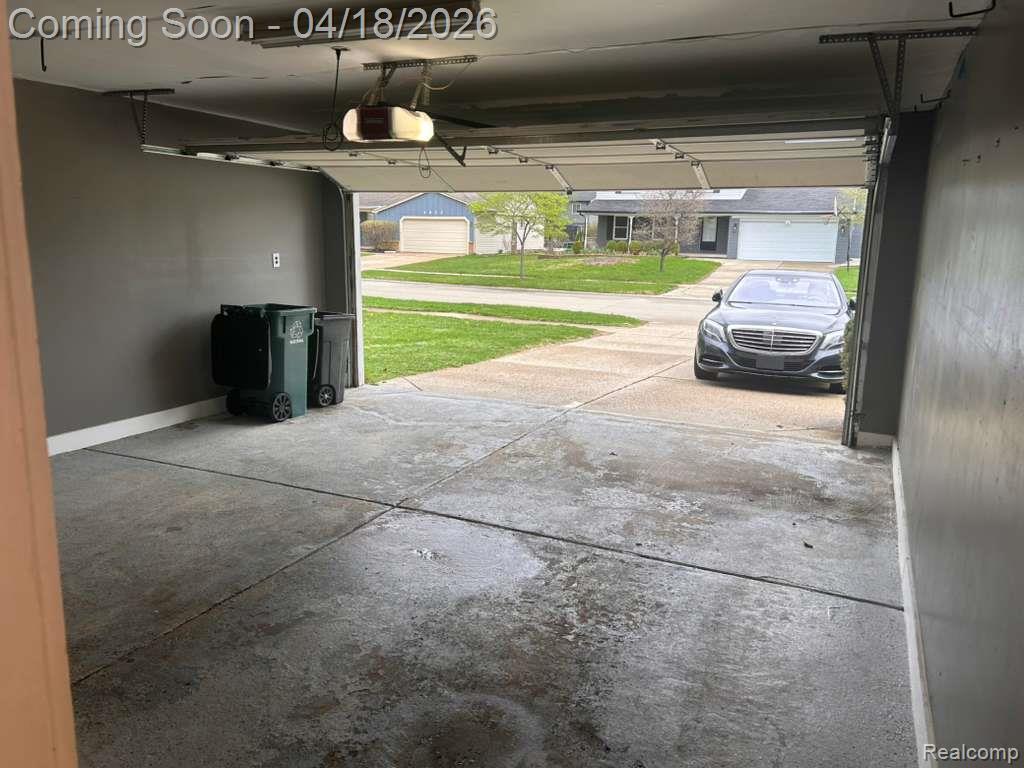 4799 Stoddard Drive, Troy, MI 48085 — Photo 42