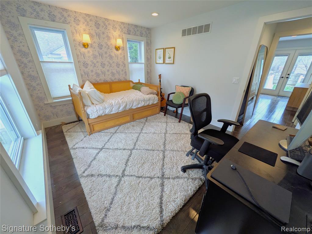 2059 Columbia Road, Berkley, MI 48072 — Photo 19