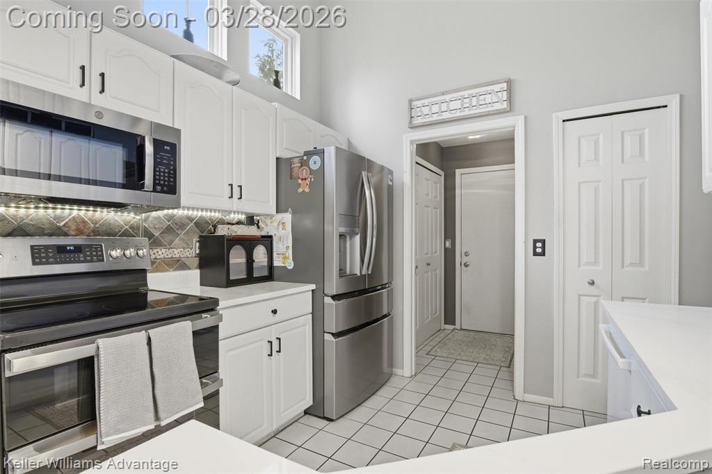 6487 Sheppard Drive, Westland, MI — Photo 12