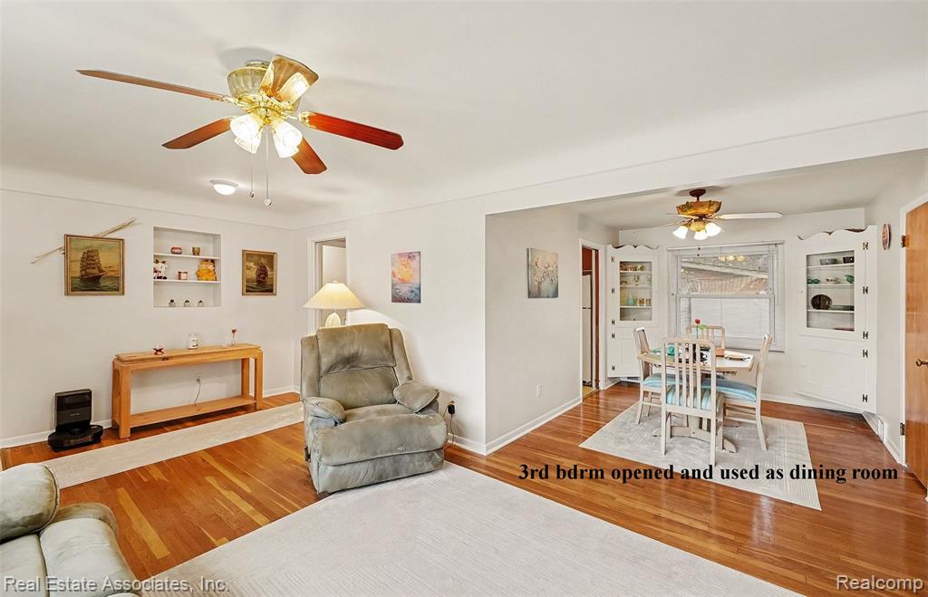 9219 Melrose Street, Livonia, MI 48150 — Photo 3