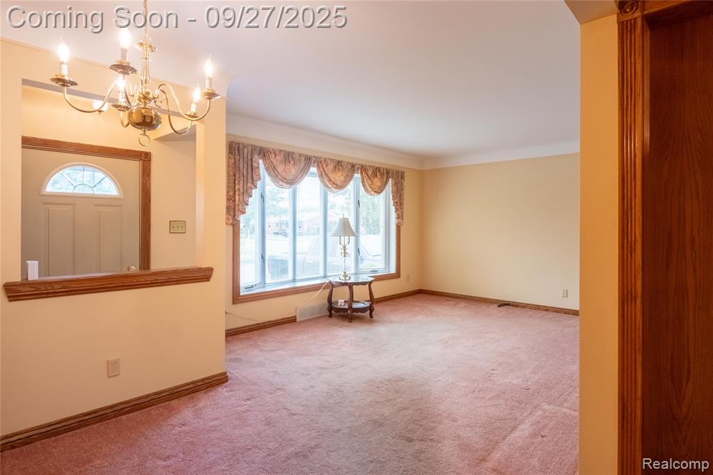 878 Champaign Road, Lincoln Park, MI 48146 — Photo 9