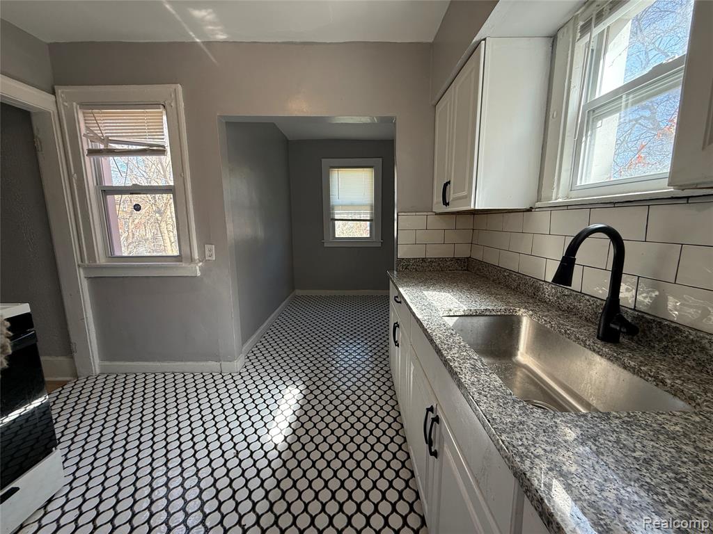 16206 Snowden Street, Detroit, MI 48235 — Photo 6
