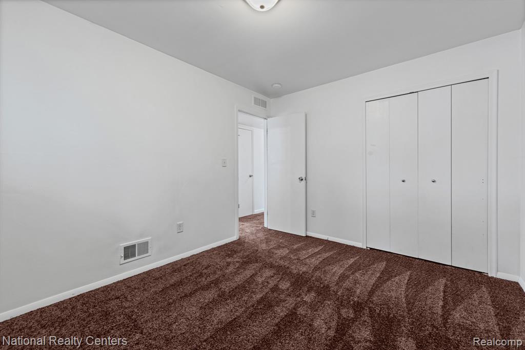 19861 Vermander Avenue, Clinton Twp, MI 48035 — Photo 20
