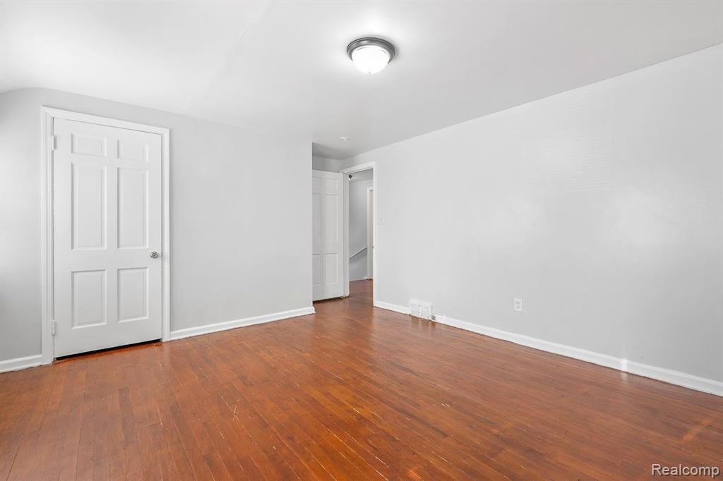 7747 APPOLINE Street, Dearborn, MI 48126 — Photo 32