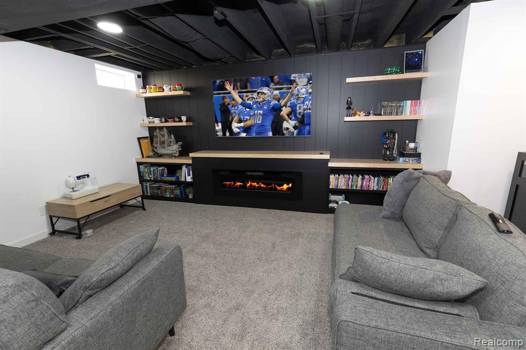 963 LANCASTER Street, Lapeer, MI 48446 — Photo 41