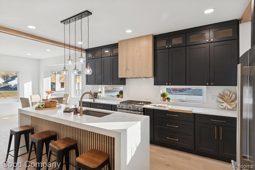 125 N Washington Ave Avenue, Royal Oak, MI, 48067