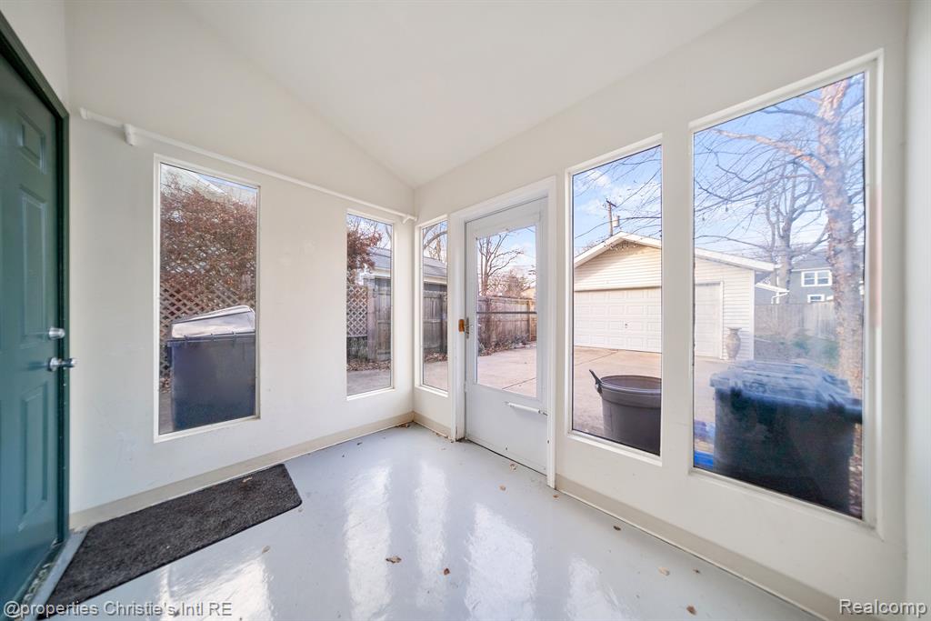 601 BALDWIN Avenue, Royal Oak, MI 48067 — Photo 20