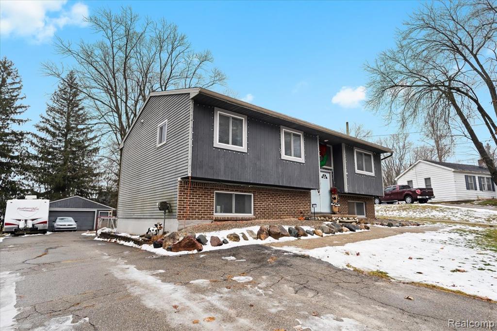 6330 Riverdale Road, Whitmore Lake, MI 48189 — Photo 3