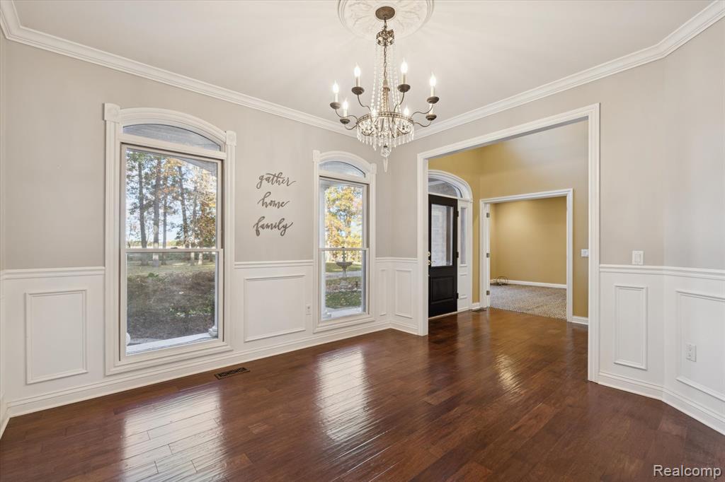 5203 N Bancroft, Bancroft, MI 48429 — Photo 15