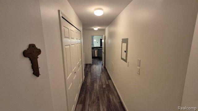 5203 Chesapeake Circle, Walled Lake, MI 48390 — Photo 27