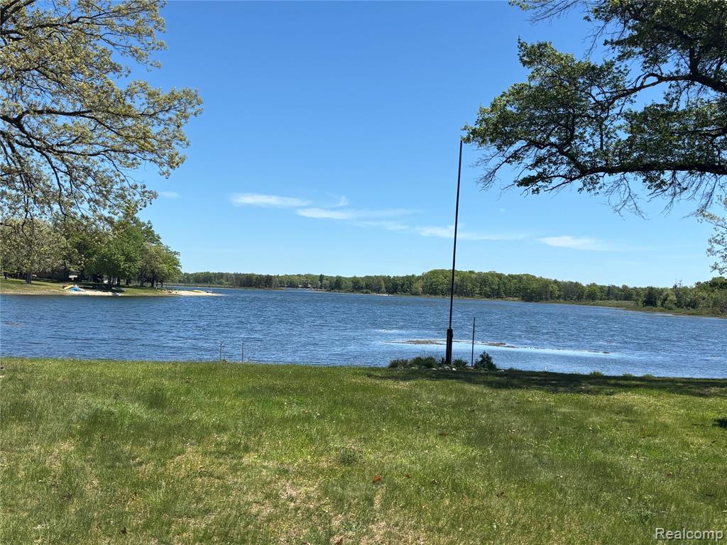 5932 Quail Drive, St. Helen, MI 48656 — Photo 9