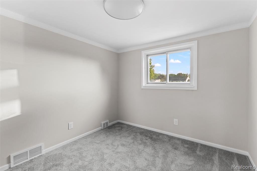 9651 Blaty Street, Taylor, MI 48180 — Photo 14
